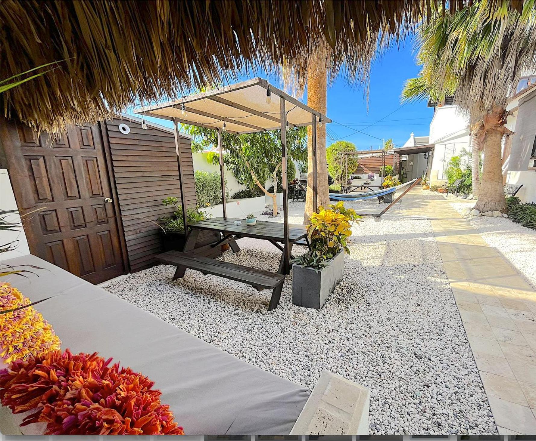 Aruba Lagunita Villa Palm Beach Exteriör bild